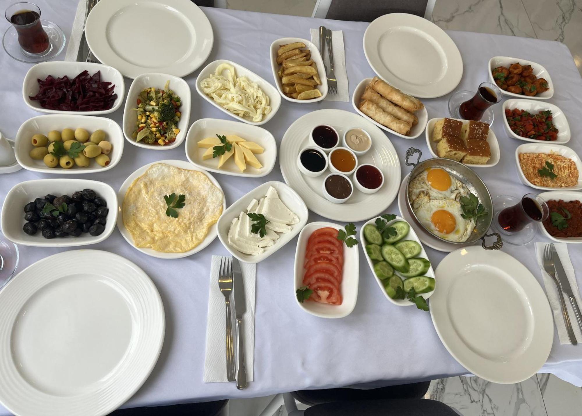 Simal Hotel Rize Buitenkant foto